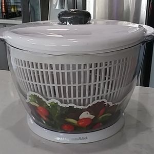 Brand New Kitchen aid salad spinner